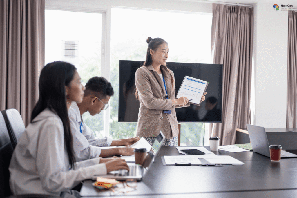 Infographic showing organizational behaviour, HR, and leadership, highlighting teamwork, employee engagement, strategic management, and effective leadership practices to strengthen workplace culture and performance.